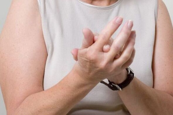 valu sõrmede liigestes foto 3